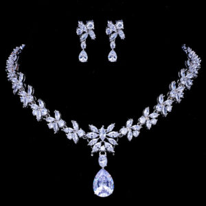 Exquisite Zircon Necklace Earring Set