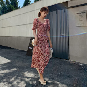 Long skirt with waist and thin temperament