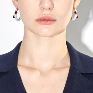 Earring Design Is Retro Small And Senior