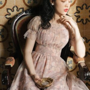 Light Purple Net Yarn Dress Wooden Ear Stitching Square Collar Was Thin